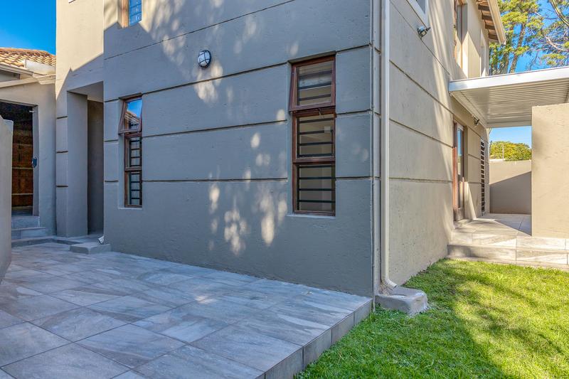 3 Bedroom Property for Sale in Ferndale Gauteng