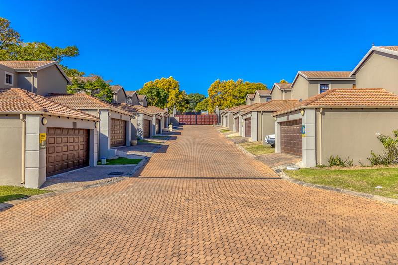 3 Bedroom Property for Sale in Ferndale Gauteng