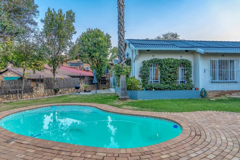 3 Bedroom Property for Sale in Randpark Ridge Gauteng