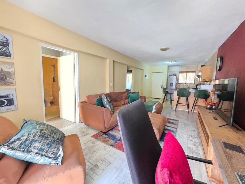 2 Bedroom Property for Sale in Wilro Park Gauteng