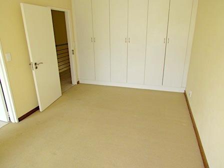 To Let 2 Bedroom Property for Rent in Magaliessig Gauteng
