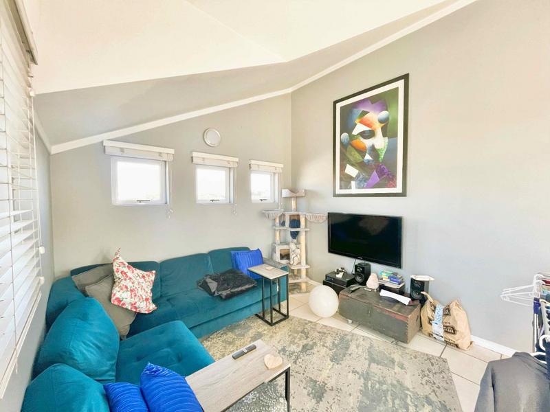 1 Bedroom Property for Sale in Bryanston Gauteng