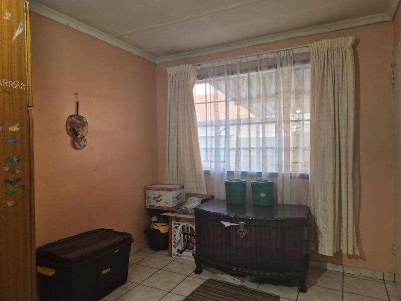 4 Bedroom Property for Sale in Ennerdale Ext 1 Gauteng