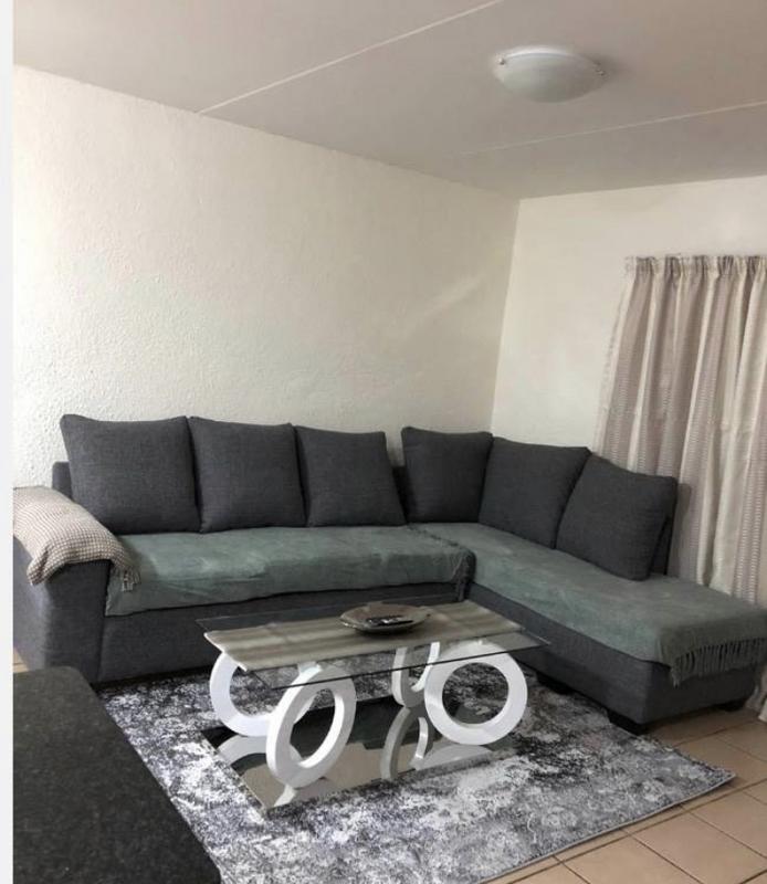 To Let 2 Bedroom Property for Rent in Halfway House Gauteng