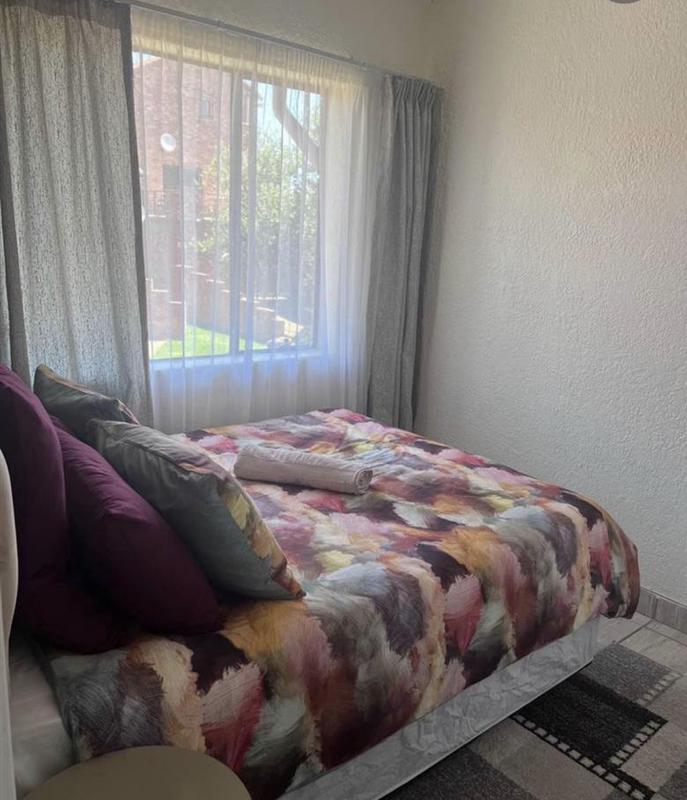 To Let 2 Bedroom Property for Rent in Halfway House Gauteng