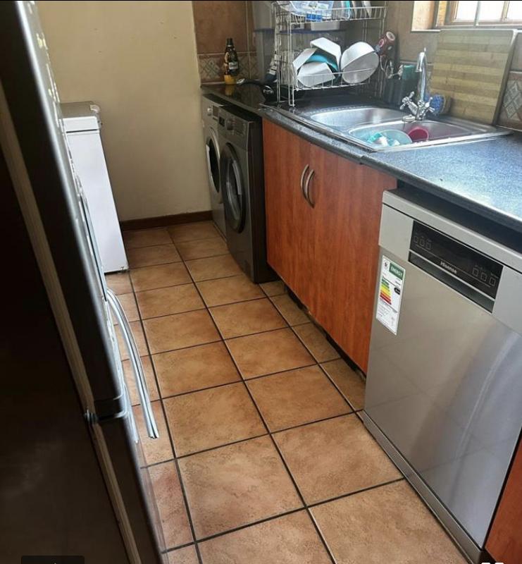 To Let 4 Bedroom Property for Rent in Kyalami Hills Gauteng