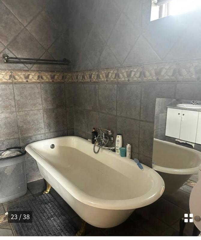 To Let 4 Bedroom Property for Rent in Kyalami Hills Gauteng