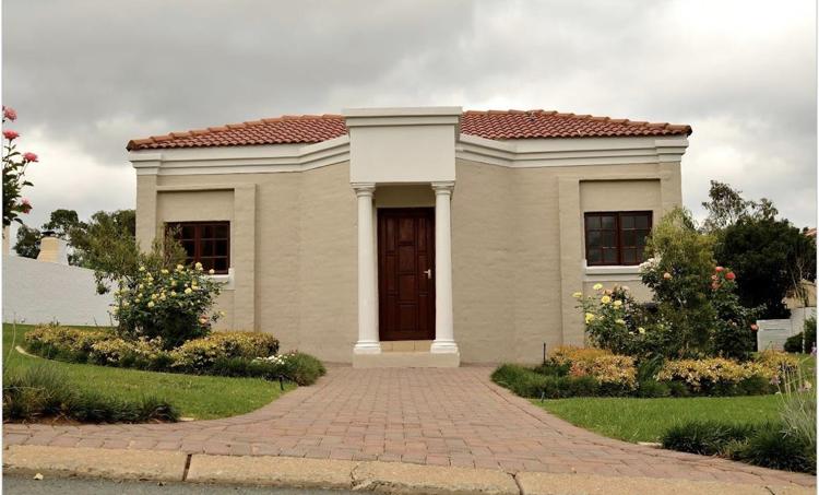 To Let 4 Bedroom Property for Rent in Kyalami Hills Gauteng