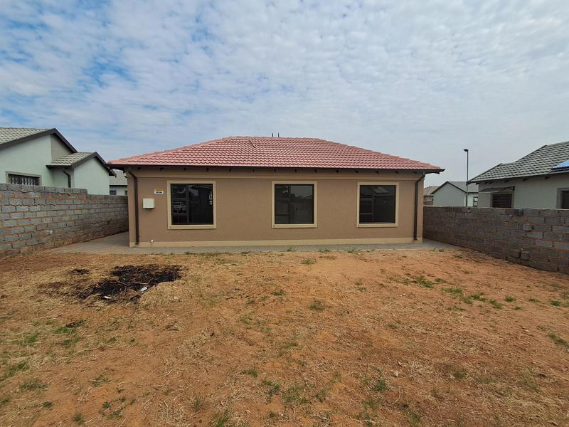 3 Bedroom Property for Sale in Windmill Park Gauteng