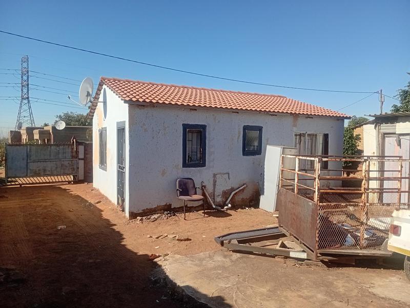 2 Bedroom Property for Sale in Soshanguve Gauteng