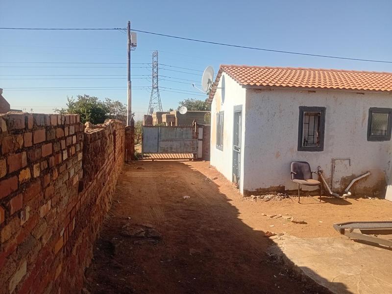 2 Bedroom Property for Sale in Soshanguve Gauteng