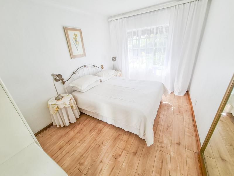To Let 2 Bedroom Property for Rent in Craighall Park Gauteng