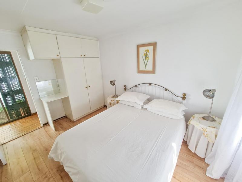 To Let 2 Bedroom Property for Rent in Craighall Park Gauteng