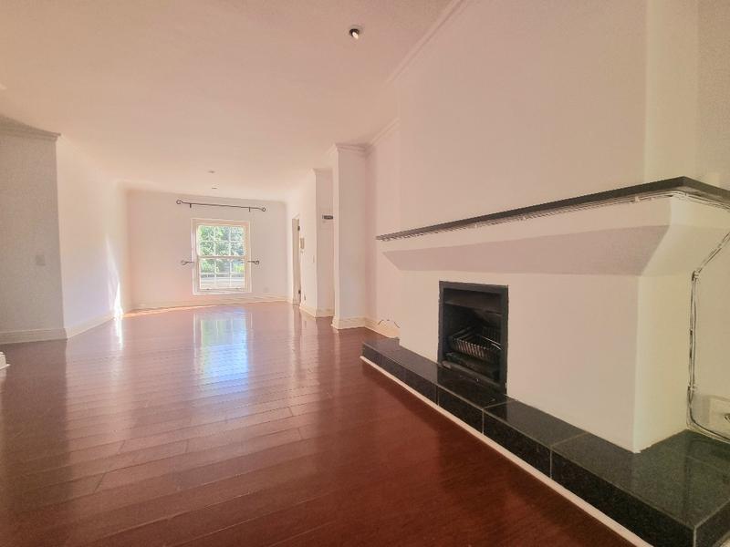 To Let 2 Bedroom Property for Rent in Sandown Gauteng