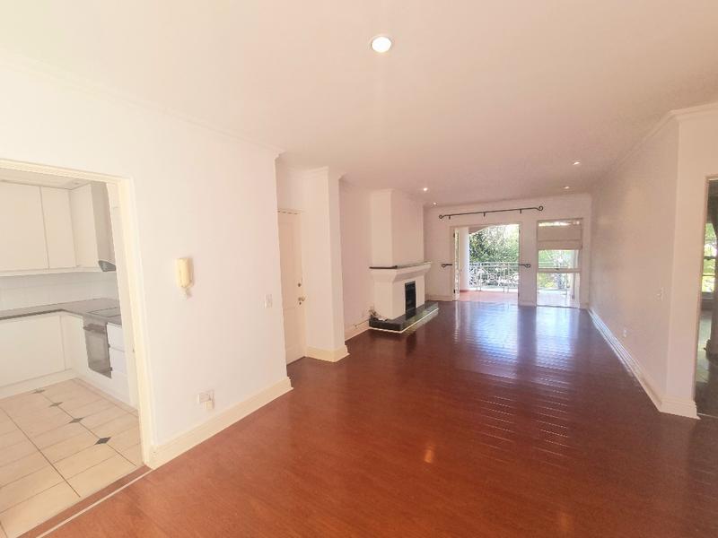 To Let 2 Bedroom Property for Rent in Sandown Gauteng