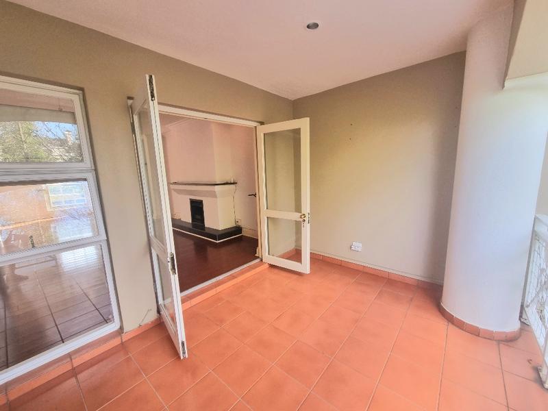 To Let 2 Bedroom Property for Rent in Sandown Gauteng