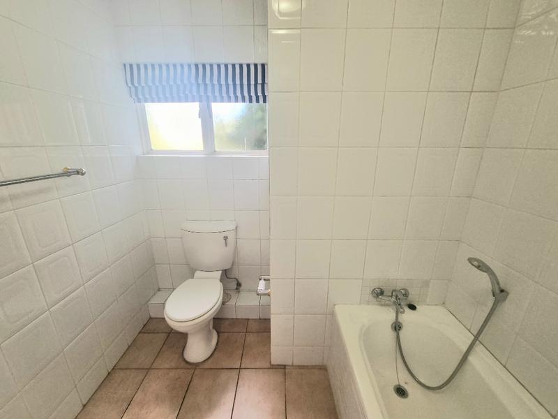 To Let 2 Bedroom Property for Rent in Sandown Gauteng