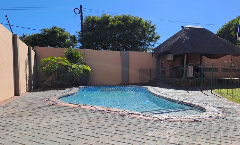 4 Bedroom Property for Sale in Sunnyridge Gauteng