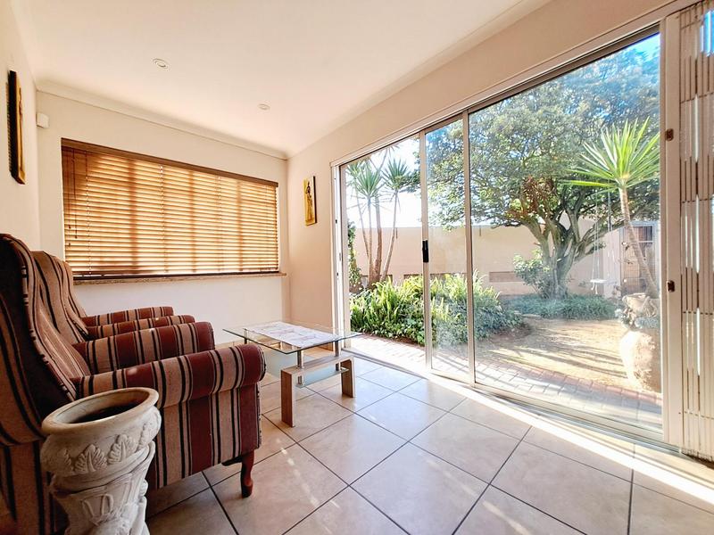 4 Bedroom Property for Sale in Sunnyridge Gauteng