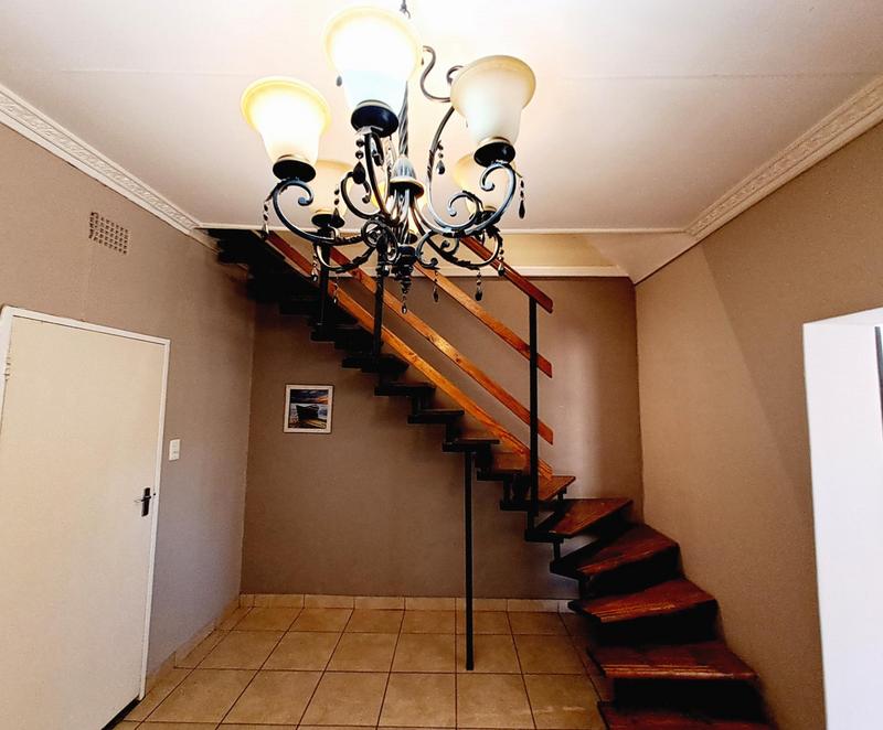 4 Bedroom Property for Sale in Sunnyridge Gauteng
