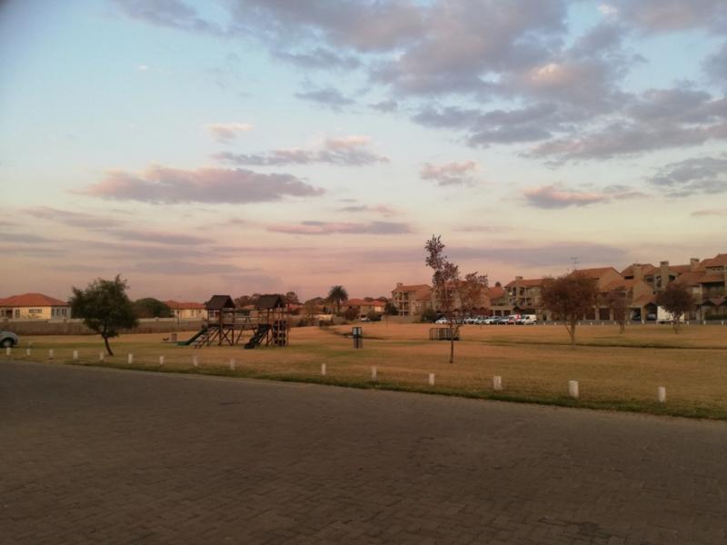 1 Bedroom Property for Sale in Glen Marais Gauteng
