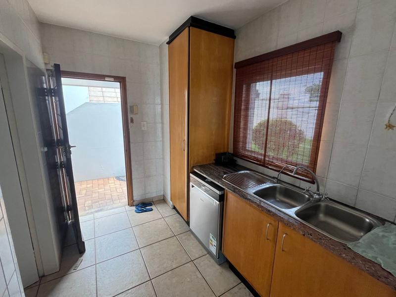 To Let 5 Bedroom Property for Rent in Waterkloof Heights Gauteng