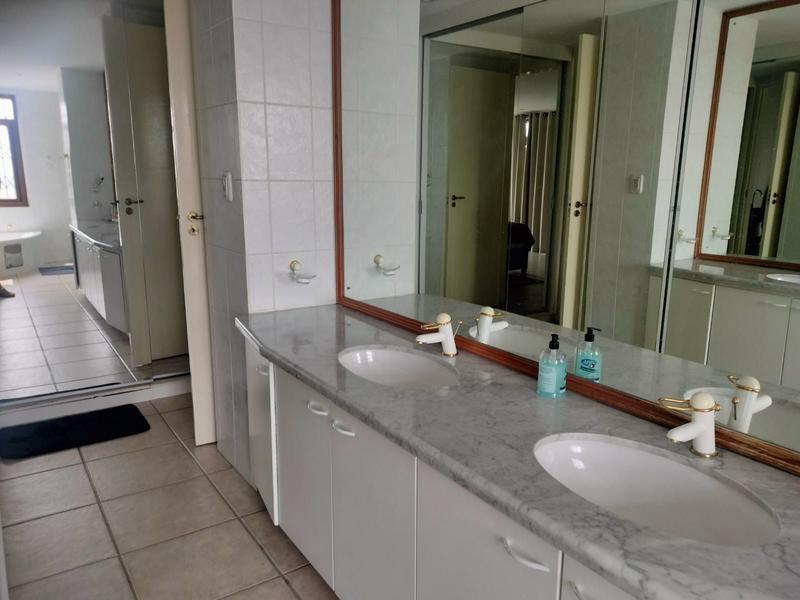 To Let 5 Bedroom Property for Rent in Waterkloof Heights Gauteng