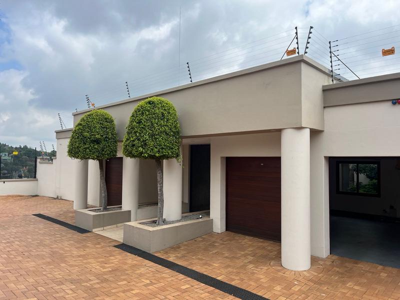 To Let 5 Bedroom Property for Rent in Waterkloof Heights Gauteng