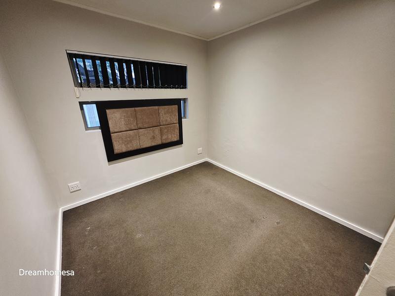 To Let 2 Bedroom Property for Rent in Edenburg Gauteng