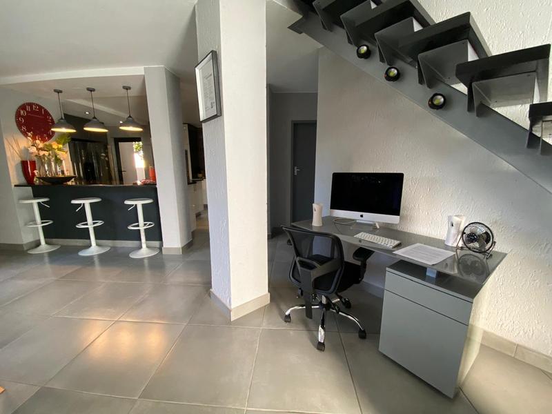 To Let 3 Bedroom Property for Rent in Lonehill Gauteng