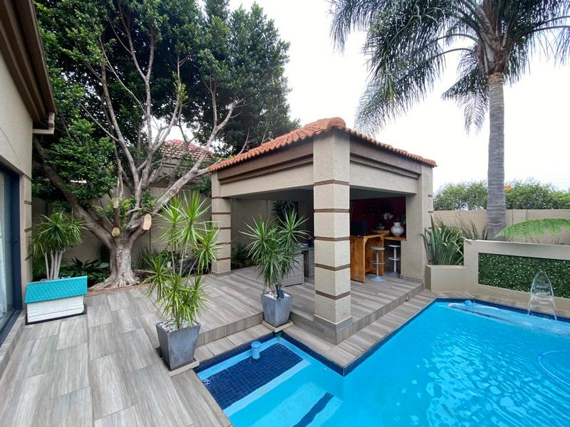 To Let 3 Bedroom Property for Rent in Lonehill Gauteng