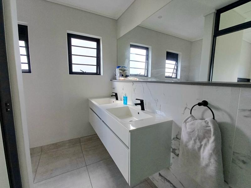 To Let 3 Bedroom Property for Rent in Waterfall Gauteng