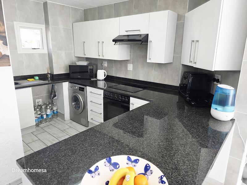 2 Bedroom Property for Sale in Morningside Gauteng