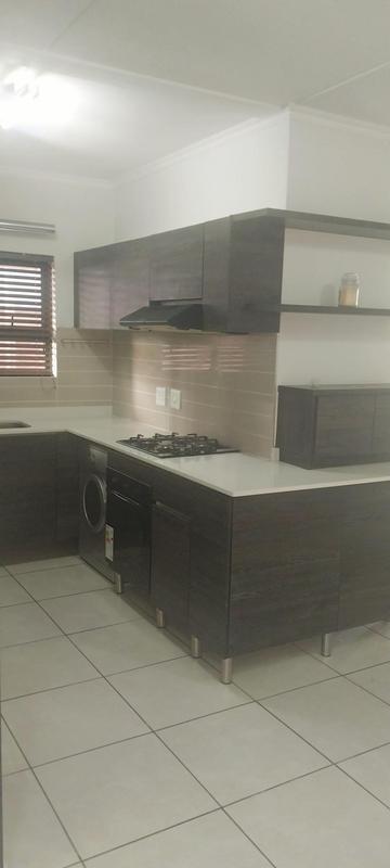 To Let 3 Bedroom Property for Rent in Olivedale Gauteng