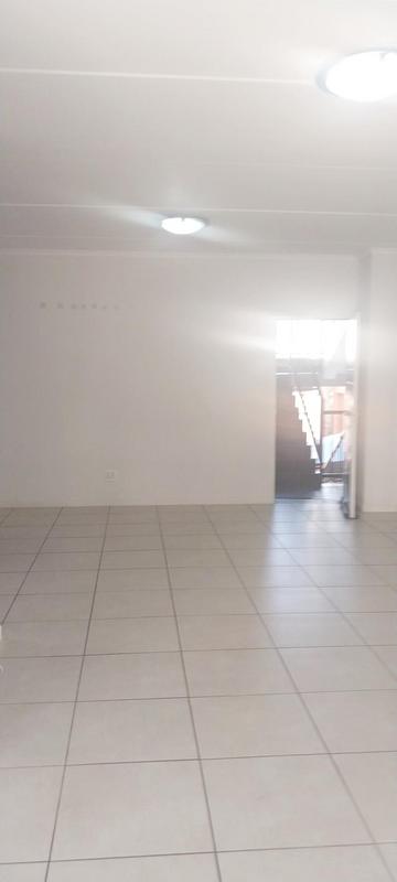 To Let 3 Bedroom Property for Rent in Olivedale Gauteng