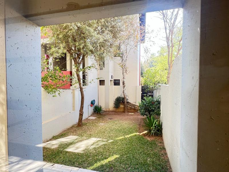 To Let 0 Bedroom Property for Rent in Lonehill Gauteng