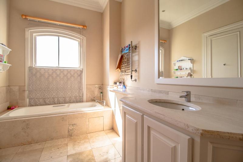 6 Bedroom Property for Sale in Cornwall Hill Gauteng