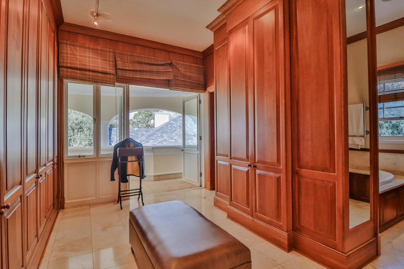 6 Bedroom Property for Sale in Cornwall Hill Gauteng