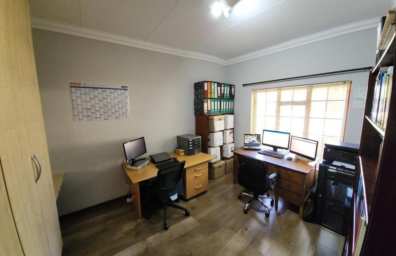 3 Bedroom Property for Sale in Irene Farm Villages Gauteng