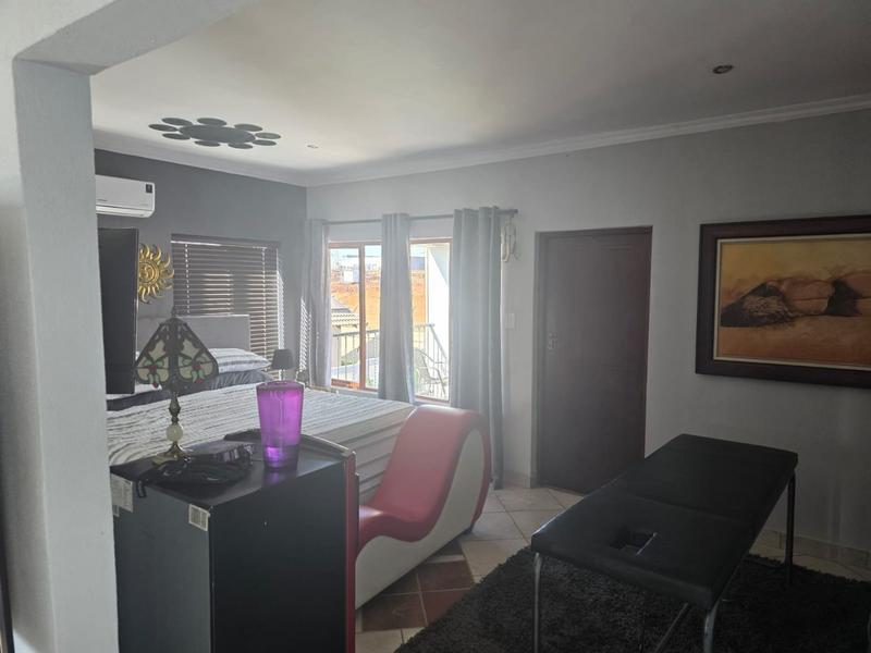 3 Bedroom Property for Sale in Zambezi Country Estate Gauteng