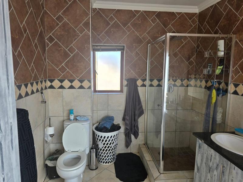 3 Bedroom Property for Sale in Zambezi Country Estate Gauteng