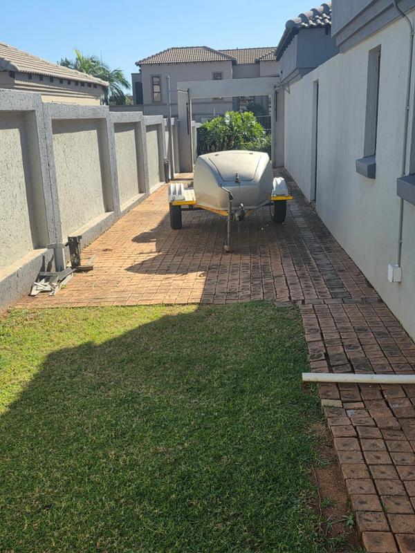 3 Bedroom Property for Sale in Zambezi Country Estate Gauteng