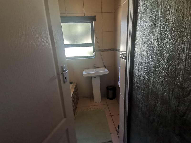 4 Bedroom Property for Sale in Brackendowns Gauteng