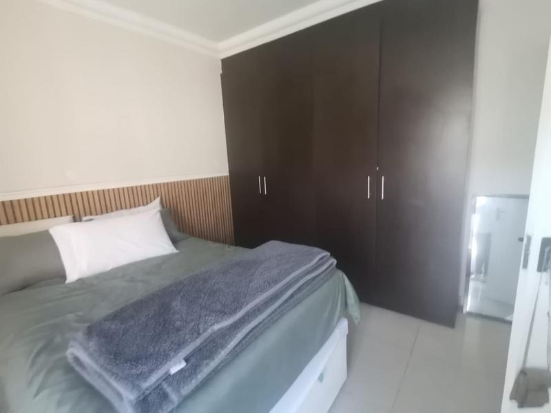 2 Bedroom Property for Sale in Brackendowns Gauteng