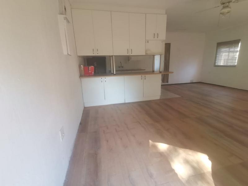 3 Bedroom Property for Sale in Brackendowns Gauteng