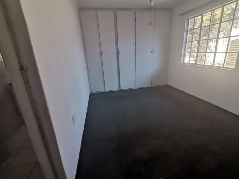 3 Bedroom Property for Sale in Brackendowns Gauteng