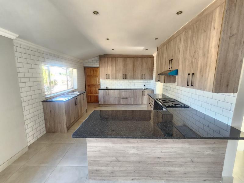 3 Bedroom Property for Sale in Verwoerdpark Gauteng