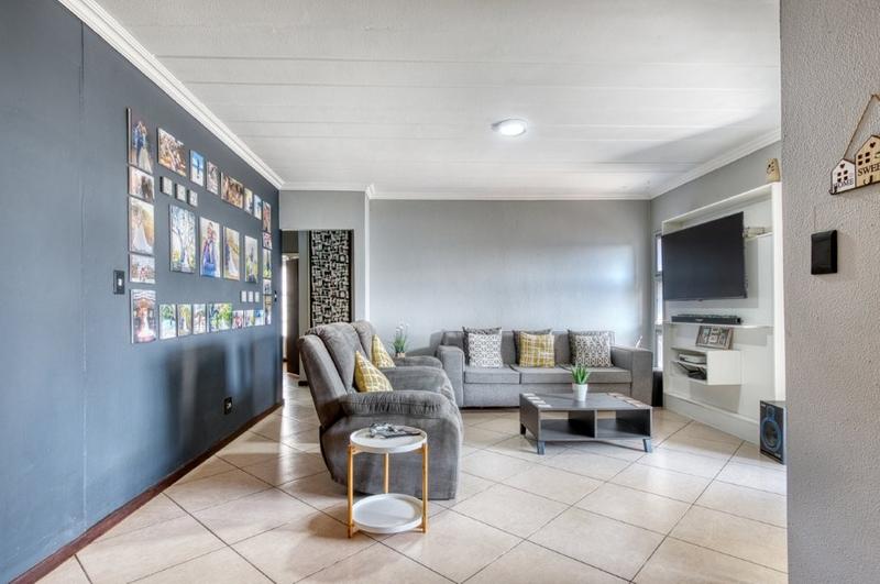 3 Bedroom Property for Sale in Elandshaven Gauteng