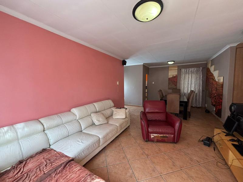 3 Bedroom Property for Sale in Albertville Gauteng