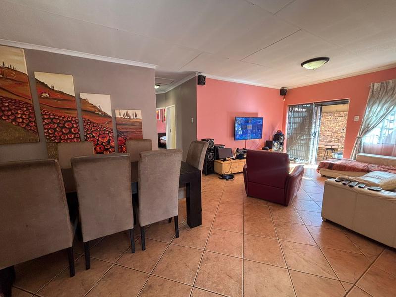 3 Bedroom Property for Sale in Albertville Gauteng